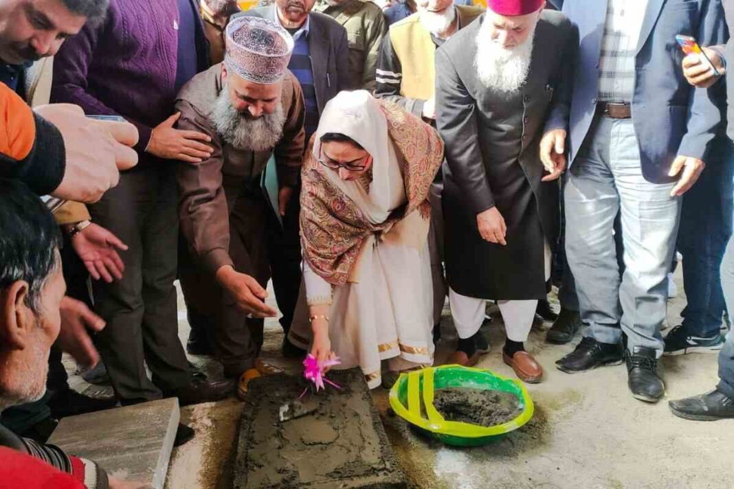 Eidgah Ground in Srinagar