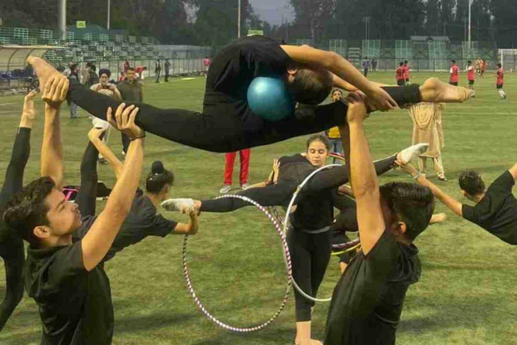 Kashmir's Sports Community