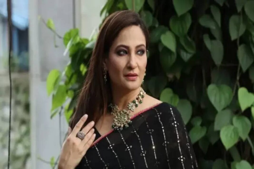 Rakshanda Khan