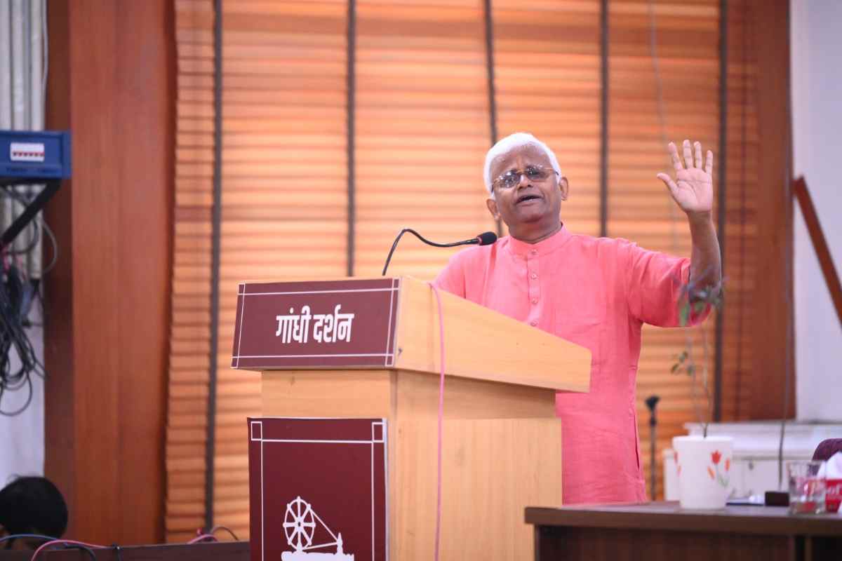 Dr. Khader Vali