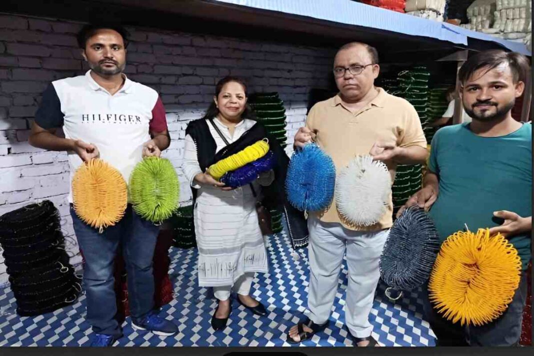 Discover the History of the Bangles in Firozabad now   