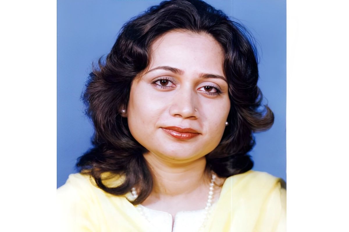 Parveen Shakir: Bridging Cultures Through Poetry 