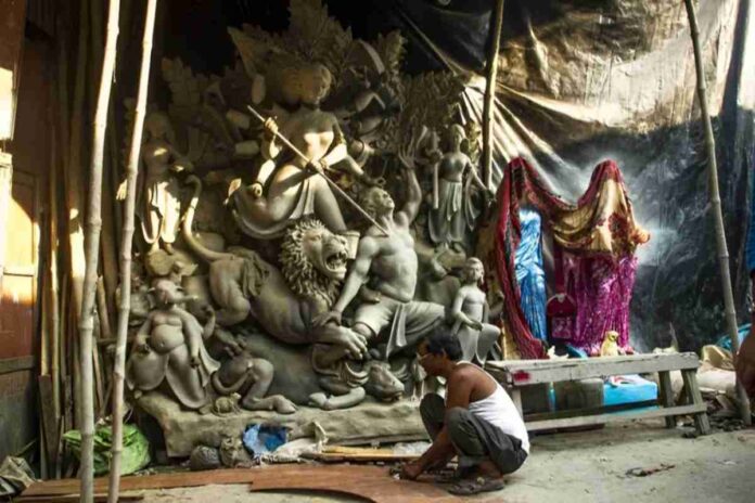 Noor Mohammad and the Spirit of Durga Puja