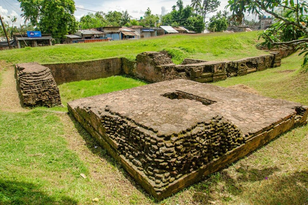Chandraketugarh: When Clay Spoke Louder Than Stone