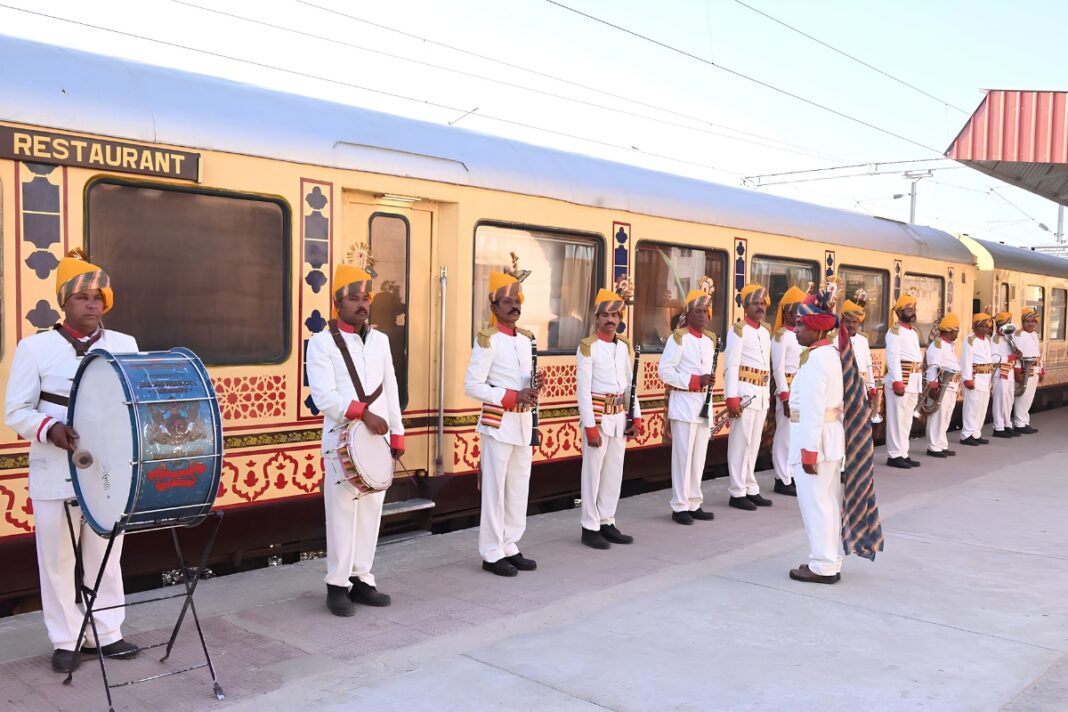Palace on Wheels