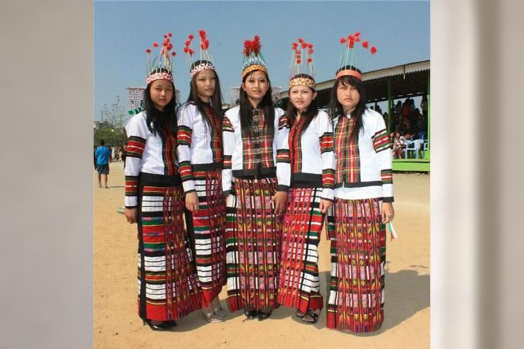 Apatani Weaving